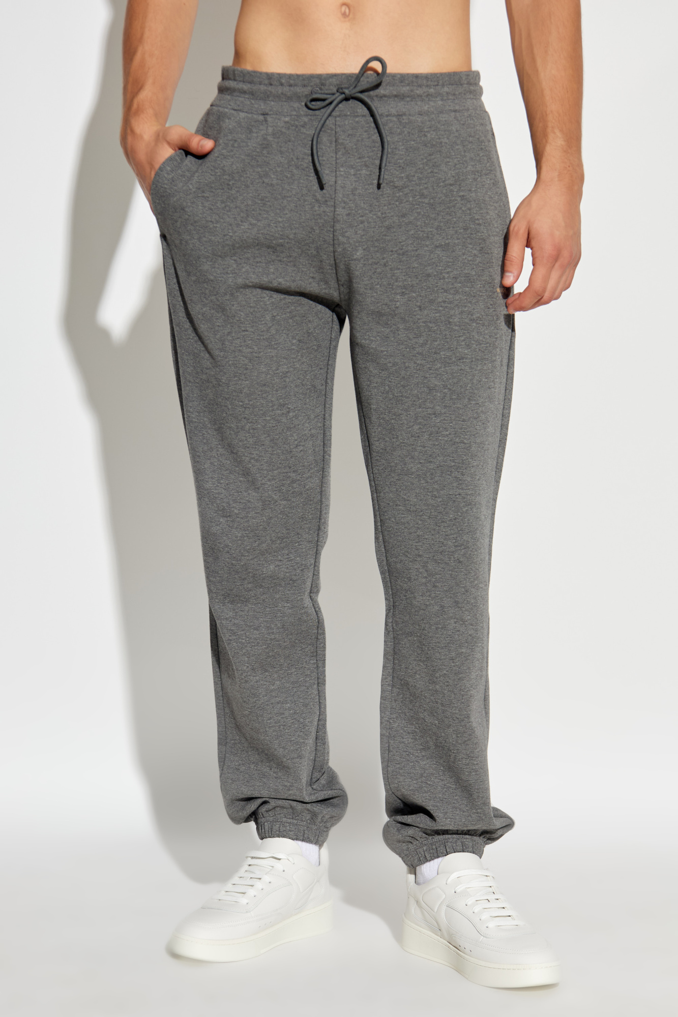 ウェア woolrich SWEAT PANTS WJTR0070 Grey Sweatpants with printed logo Woolrich - Vitkac GB